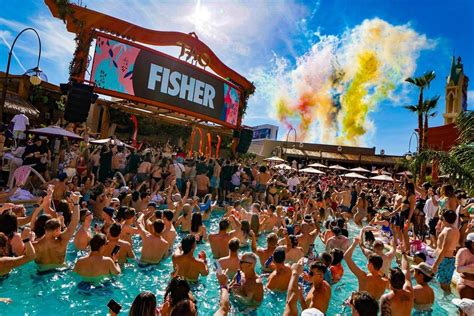 The Guide to Vegas Pool Parties [Updated 2023] | Vegas Good Life