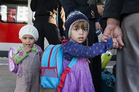 Afghan refugees deserve welcome, Australian and Irish Catholic bishops ...