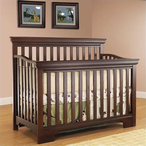 Convertible Crib Guide: 2-in-1 to 4-in-1 | BabyCribStation.com