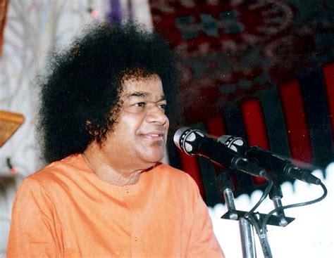 Sri Sathya Sai gives The Soham Mantra and Its Inner Significance