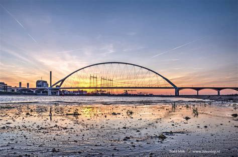 The New Bridges of Nijmegen - 3Develop image blog