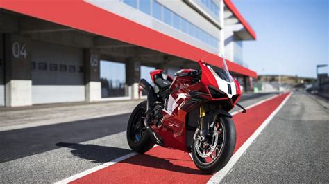 Ducati Panigale V4 R Wallpaper 4K, 8K, Sports bikes, 5K, 2023