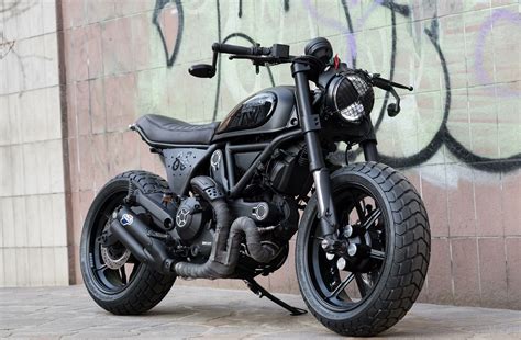 Totalblack Ducati Scrambler | Motocicli personalizzati, Ducati 848 ...