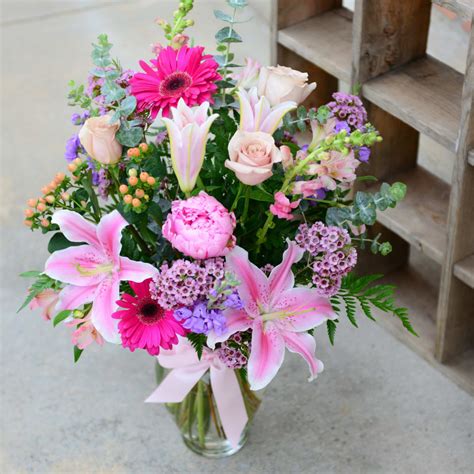 Highland Florist | Flower Delivery by Hilton's Flowers