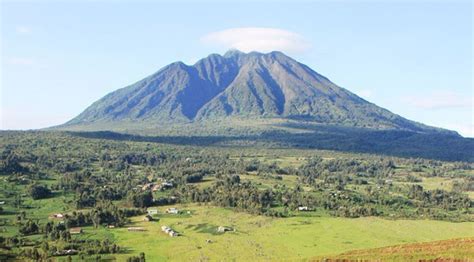 Hiking the Virunga Mountains in Rwanda 2022 | Mount Gahinga