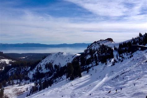 Palisades Tahoe: Olympic Valley Ski Resort - Review 2023 - DIVEIN