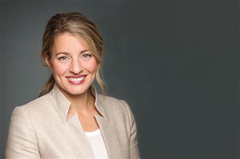 ITAC Welcomes New Minister for Tourism, The Honourable Mélanie Joly ...