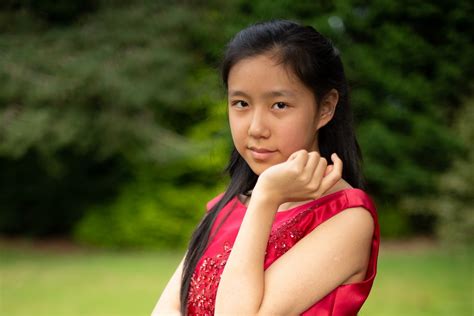 LEIA ZHU PERFORMS WITH LONDON SYMPHONY AND SIMON RATTLE | HarrisonParrott