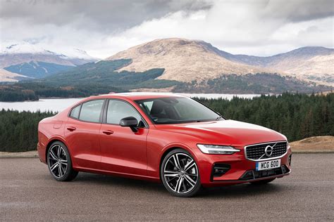 Volvo S60 T8 Twin Engine plug-in hybrid: prices and specs announced | DrivingElectric