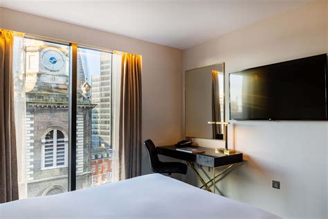 Hotel Saint London | Best Hotel in London City Centre