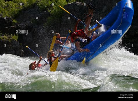 Snake river white water rafting | Snake River Rafting through Hells ...