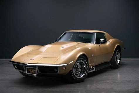 A Refurbished 1969 Chevrolet Corvette Coupe L88 Just Sold for $631K, It ...