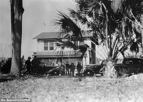 House where legendary gangster 'Ma' Barker was shot dead after four-hour gunfight with FBI goes ...