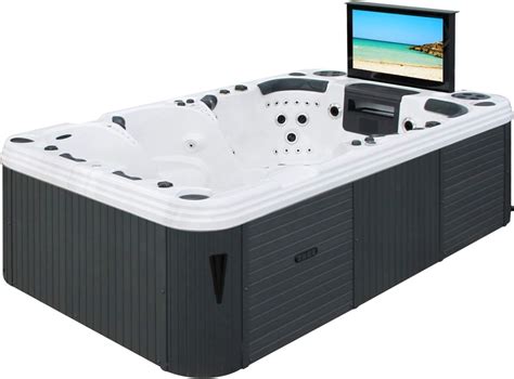 Nicest Hot Tub Ever – Telegraph