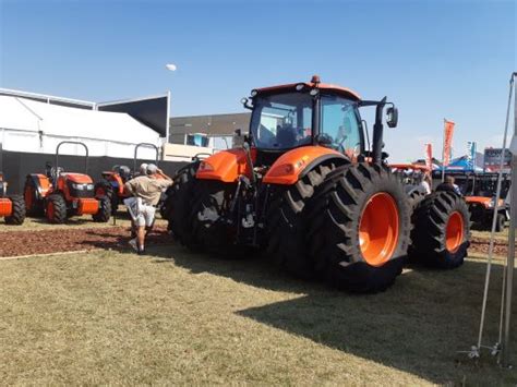 "Agricultural machinery: market recovering at the end of 2020" - Farmers Review Africa