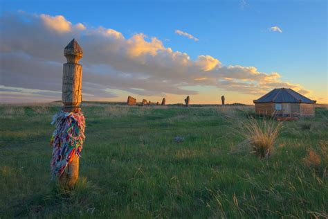 Khakassia guide: country of mountains, lakes and valleys