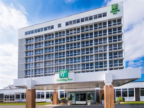 Hotels Near Cruise Terminal: Holiday Inn Southampton