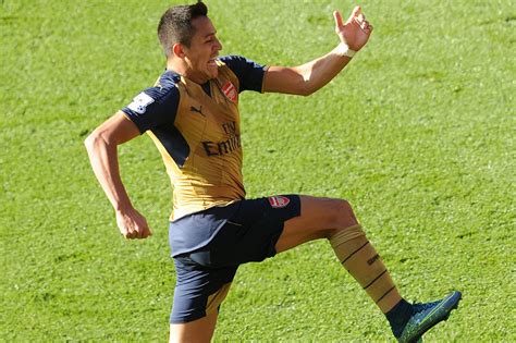 Alexis Sanchez goals: Season 2015/16 - Mirror Online