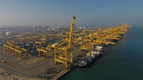 Jebel Ali port tour | Article | Automotive Logistics