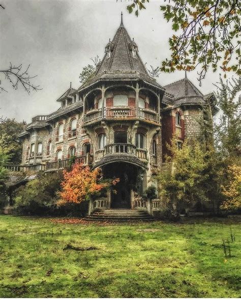 Beautiful Victorian Mansion Photo by @bman001 | Old abandoned houses ...