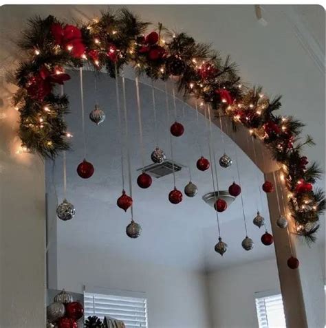 100 Easy-to-Make Christmas Decorations for Your Home - Holidappy | Christmas ceiling decorations ...