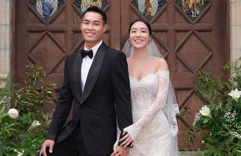 Taiwanese actor Yo Yang holds wedding two years after marriage registration | Nestia