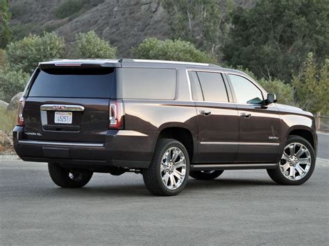 2015 GMC Yukon XL Denali Review and Road Test | Autobytel