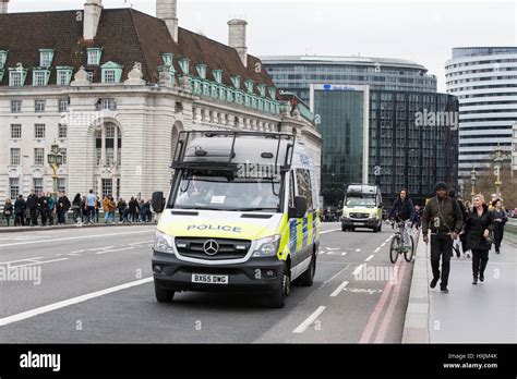 London Metropolitan Police Vehicles High Resolution Stock Photography ...