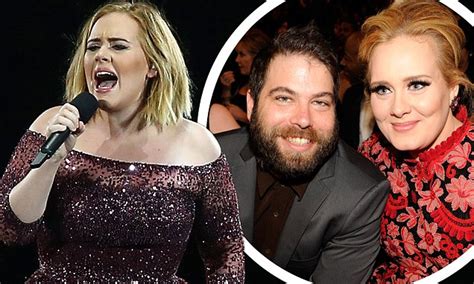 Adele set to 'move back to London with husband and son' | Daily Mail Online