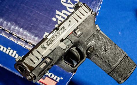 The Smith & Wesson Equalizer 9mm Pistol | Video - GunBroker.com