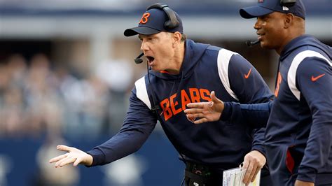 Bears' Matt Eberflus among favorites to win Coach of the Year award - NBC Sports Chicago