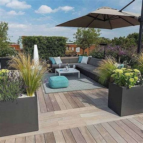 Nice Rooftop Terrace Design Ideas 15 - MAGZHOUSE