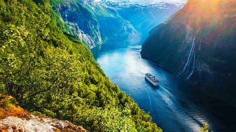 Top 5 Norwegian Scenic Routes - Discover Scandinavia Tours