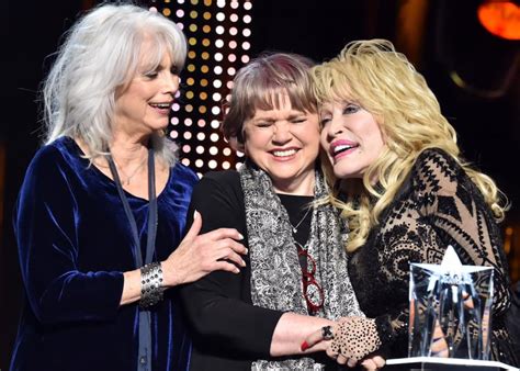 Dolly Parton, Ronstadt, Harris Reunite at MusiCares | Best Classic Bands