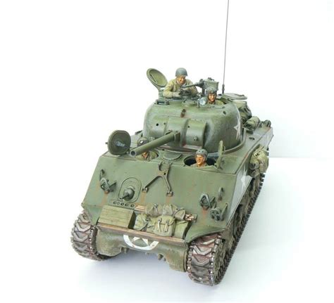 Snowy, Freezing, Temperatures in the Ardennes Battle of the Bulge | Armorama™