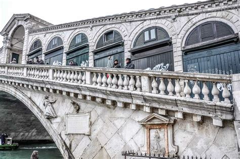 Rialto Bridge: 15 Facts About the Oldest Bridge on the Grand Canal