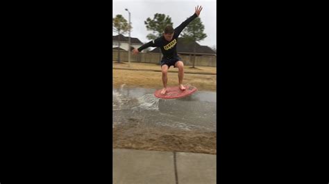 Skimboarding tricks - YouTube