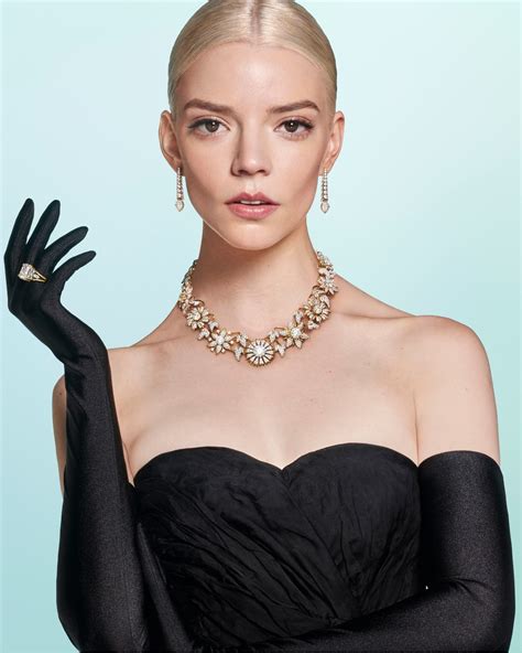 Tiffany & Co. Unveils New High Jewelry Campaign - Hong Kong Times Square