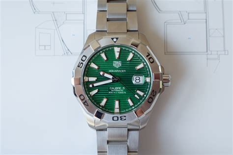 TAG Heuer Aquaracer Calibre 5 Green Dial - Hands-On, Specs & Price