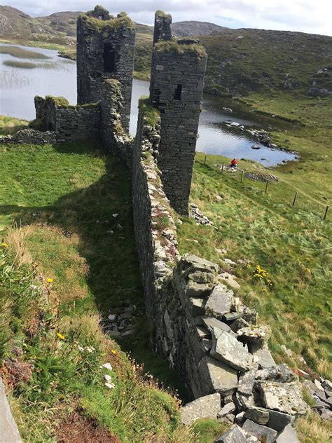 Three Castle Head, County Cork, Ireland : pics