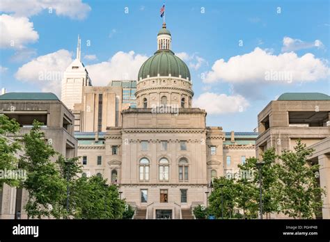 Indiana state capitol hi-res stock photography and images - Alamy