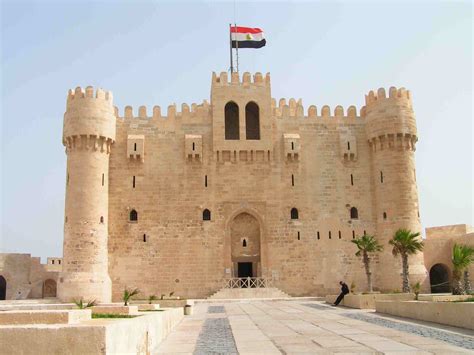 Qaitbay Fort(Citadel) | EGYPT KEY TOURS