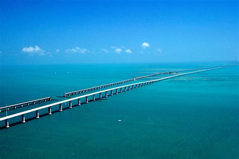 Florida Keys Scenic Highway - The Seven-mile Bridge in the Florida Keys ...