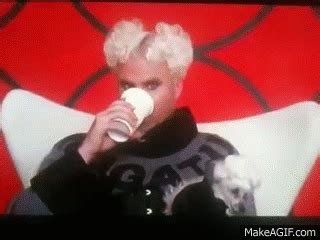 Zoolander mugatu throws latte on Make a GIF