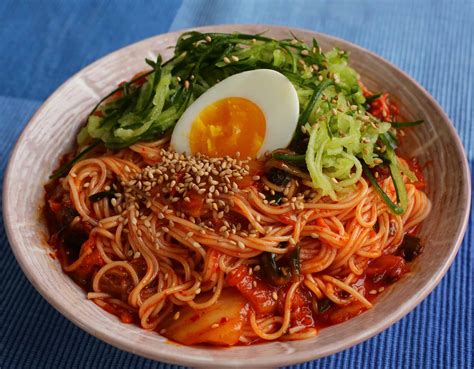 Korean food photo: Bibimguksu - Maangchi.com