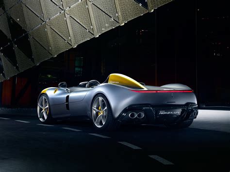 2019 Ferrari Monza SP1 pictures, specs and price | CarsXA