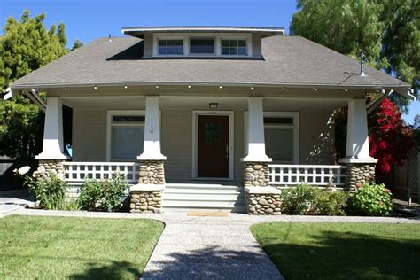 Nice traditional Craftsman front porch | Front Porches | Pinterest | Traditional, Front porch ...