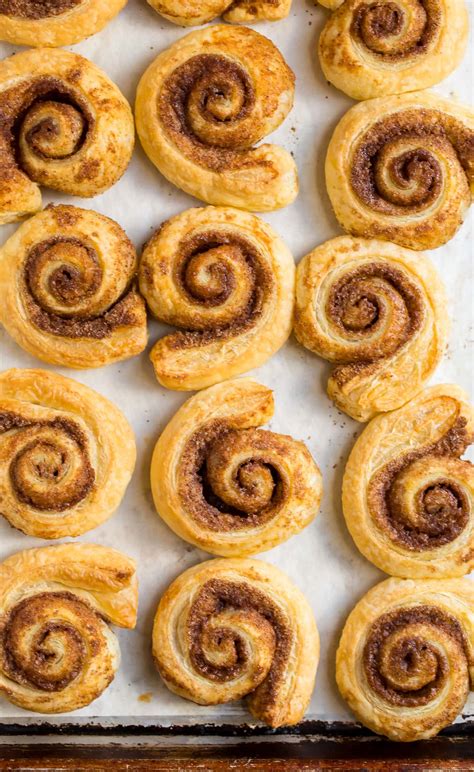 Puff Pastry Cinnamon Rolls | Easy Cinnamon Roll Recipe