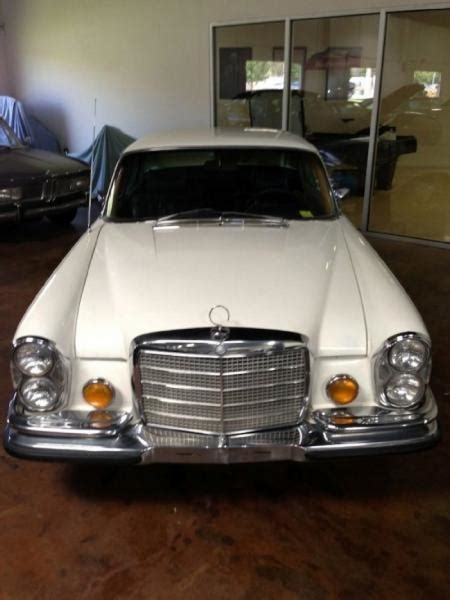 Mercedes-Benz SL Guide, History and Timeline from ClassicCars.co.uk