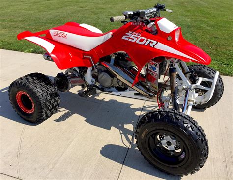 1988 HONDA TRX250R | Dirt Wheels Magazine